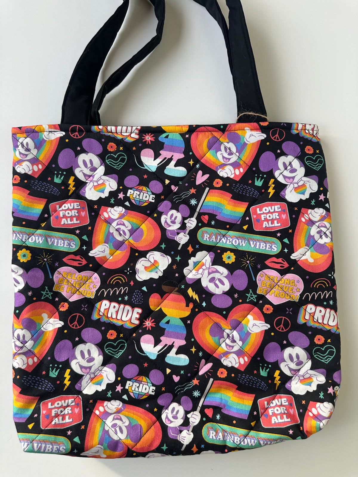 Quilted tote bag