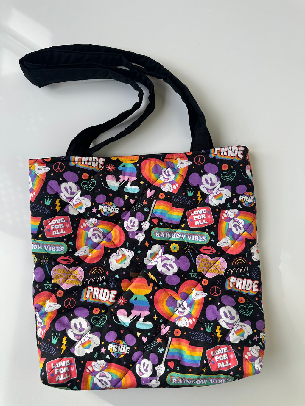 Quilted tote bag